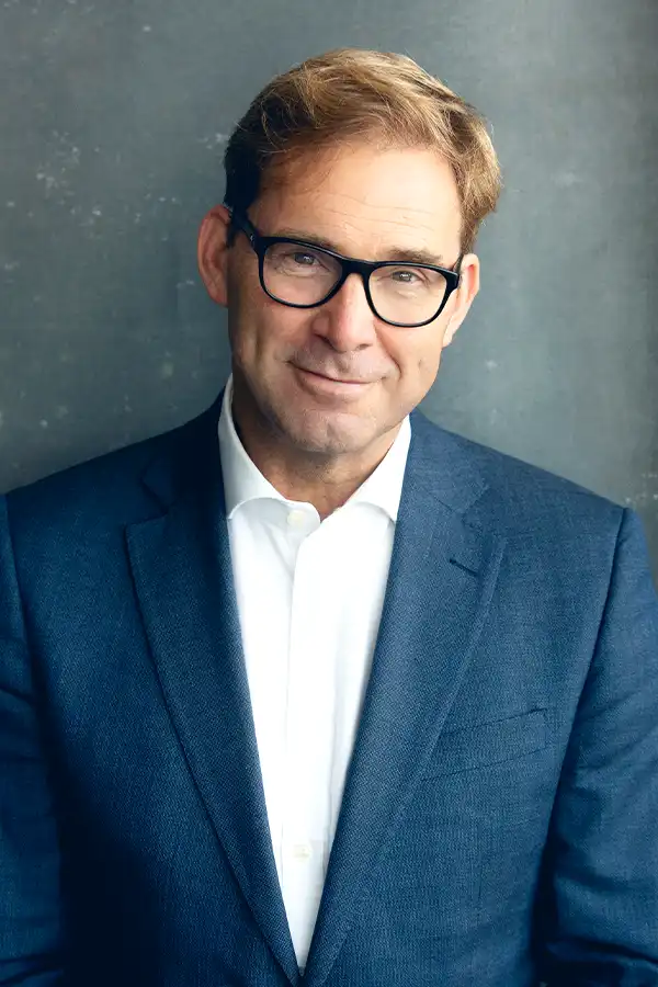 Tobias Ellwood Headshot