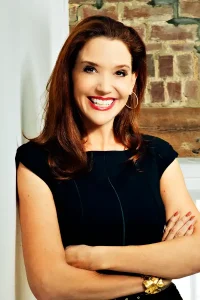 Sally Hogshead Headshot