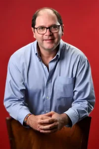 Felipe Gomez Headshot