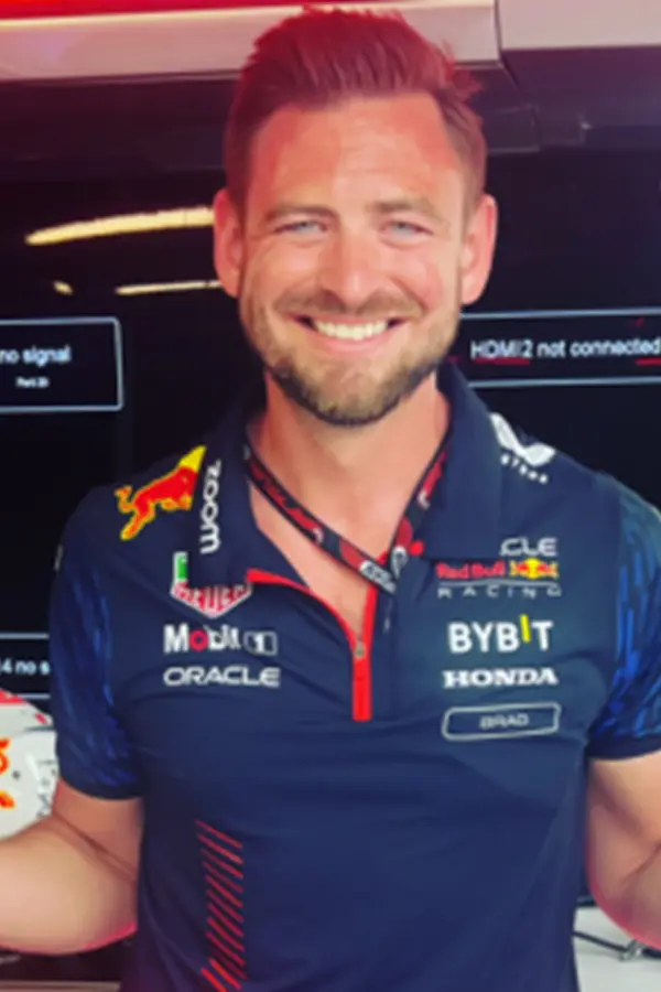 Bradley Scanes