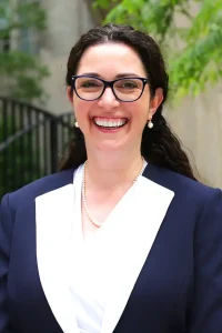 Ruth Gotian Headshot