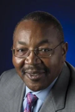Gregory Robinson Headshot